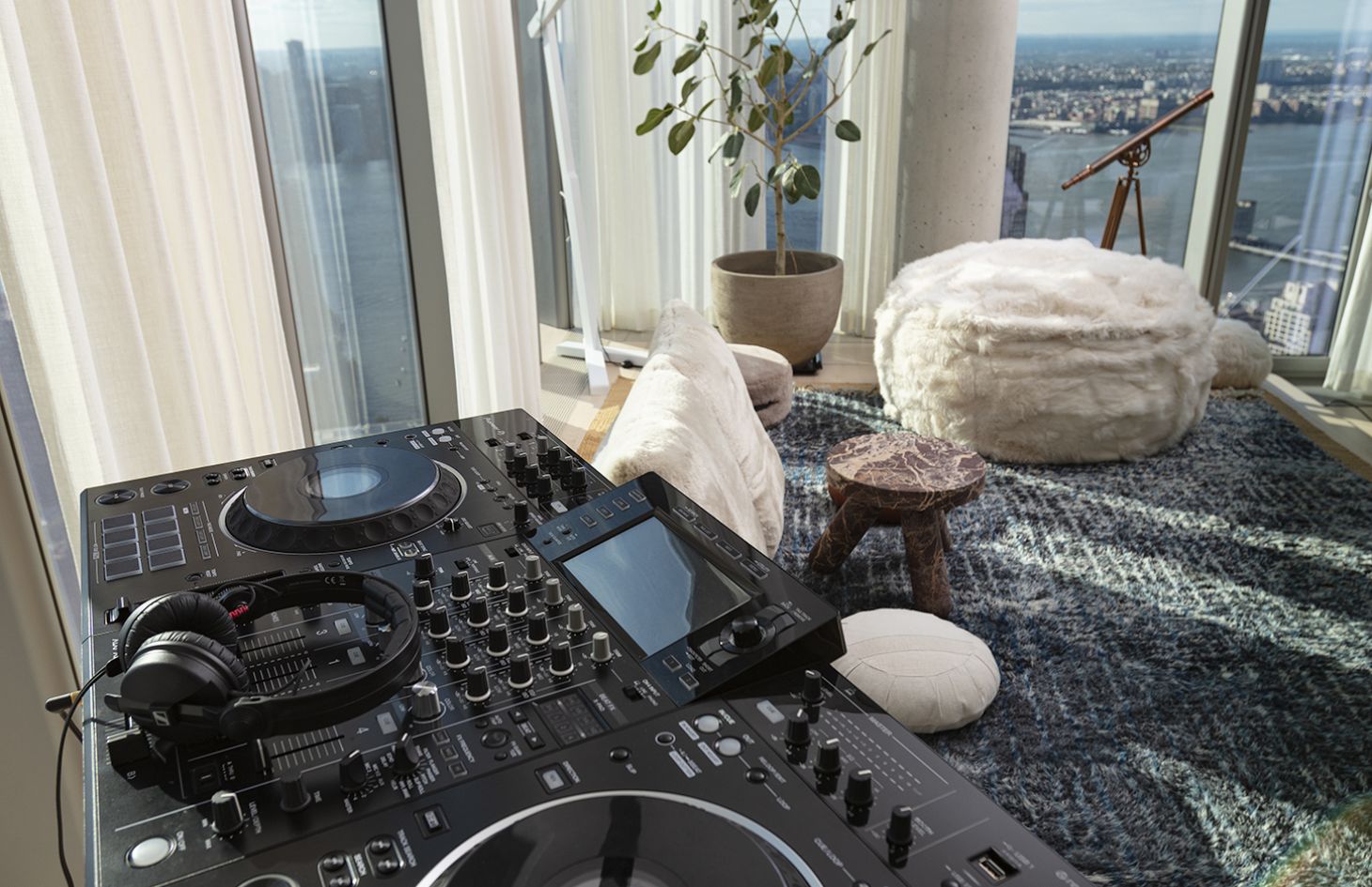 Professional DJ System